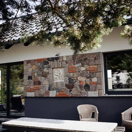 別荘 De Janauis コシチェジナ